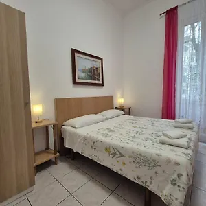  Bed & Breakfast A Casa Di Alex Vatican